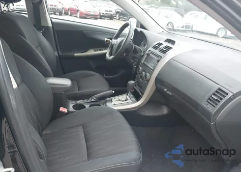 2013 Toyota Corolla S z USA, uszkodzony, nr VIN 2T1BU4EE9DC120223